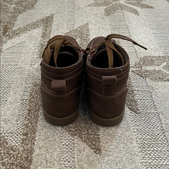 Boy’s Boots - Picture 4 of 7